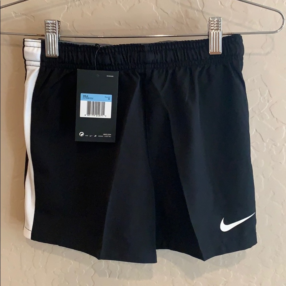 Girls Nike Training Shorts
